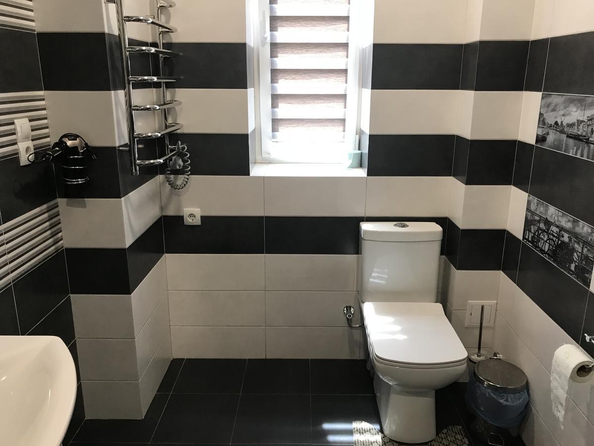 Elitne Zhitlo Apartment Kolomyia Bagian luar foto
